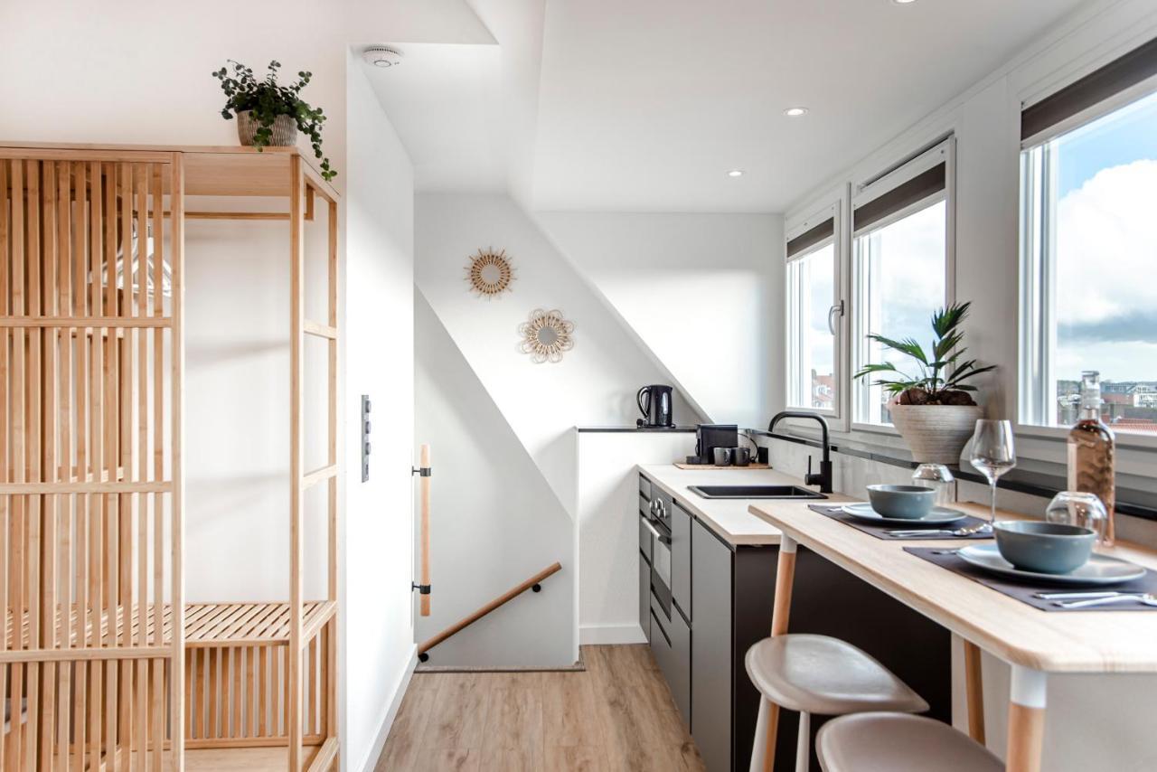 Sand & Dunes Studio *